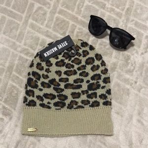 Steve Madden Beannie